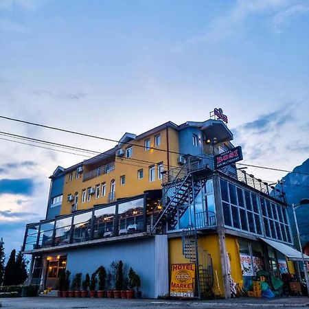 Hotel Rosi Gusinje Exteriér fotografie