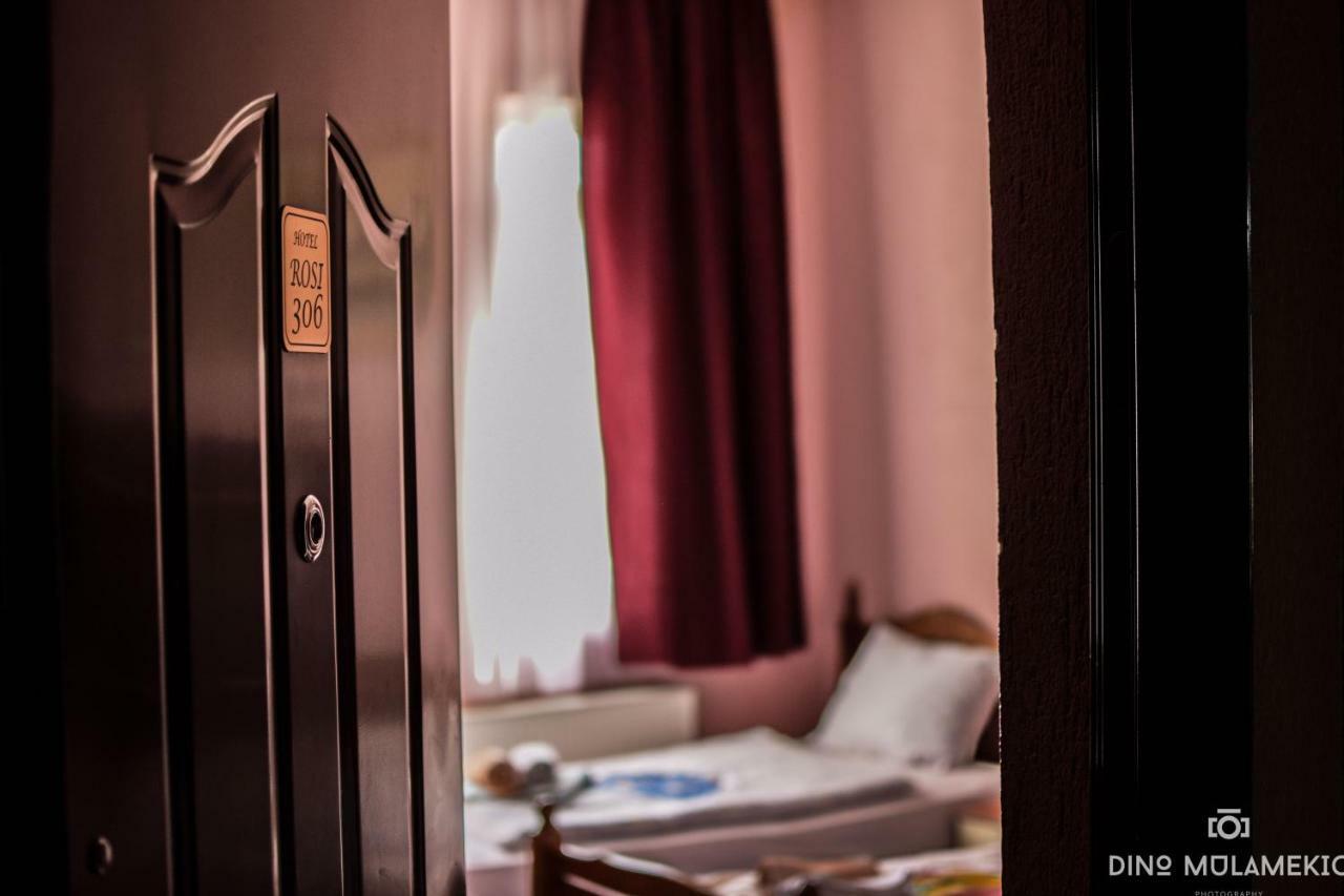 Hotel Rosi Gusinje Exteriér fotografie