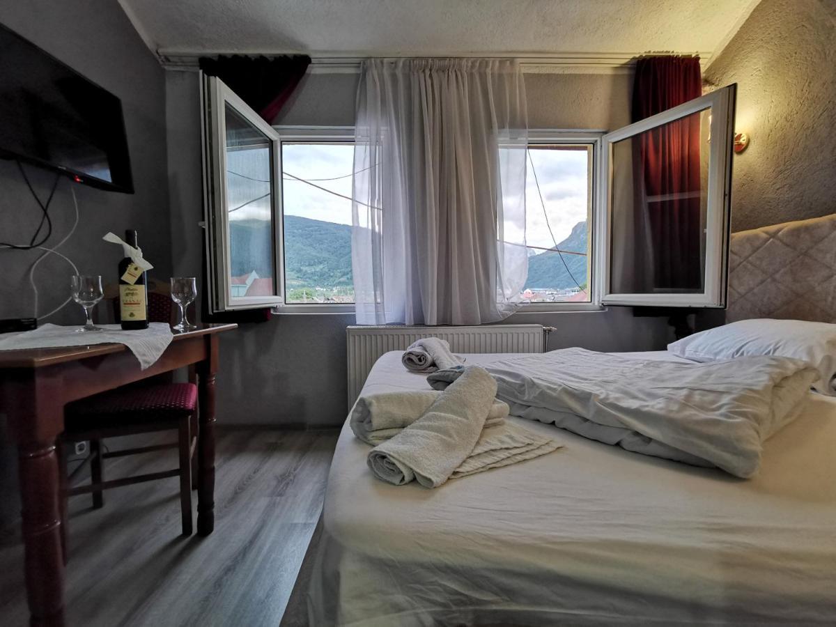 Hotel Rosi Gusinje Exteriér fotografie